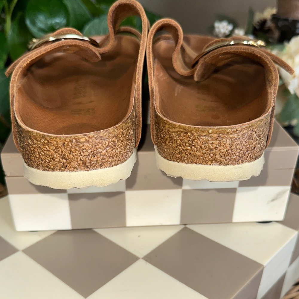 Birkenstock Brown Leather Arizona Sandals with Gold Buckles - Picture 8 of 11